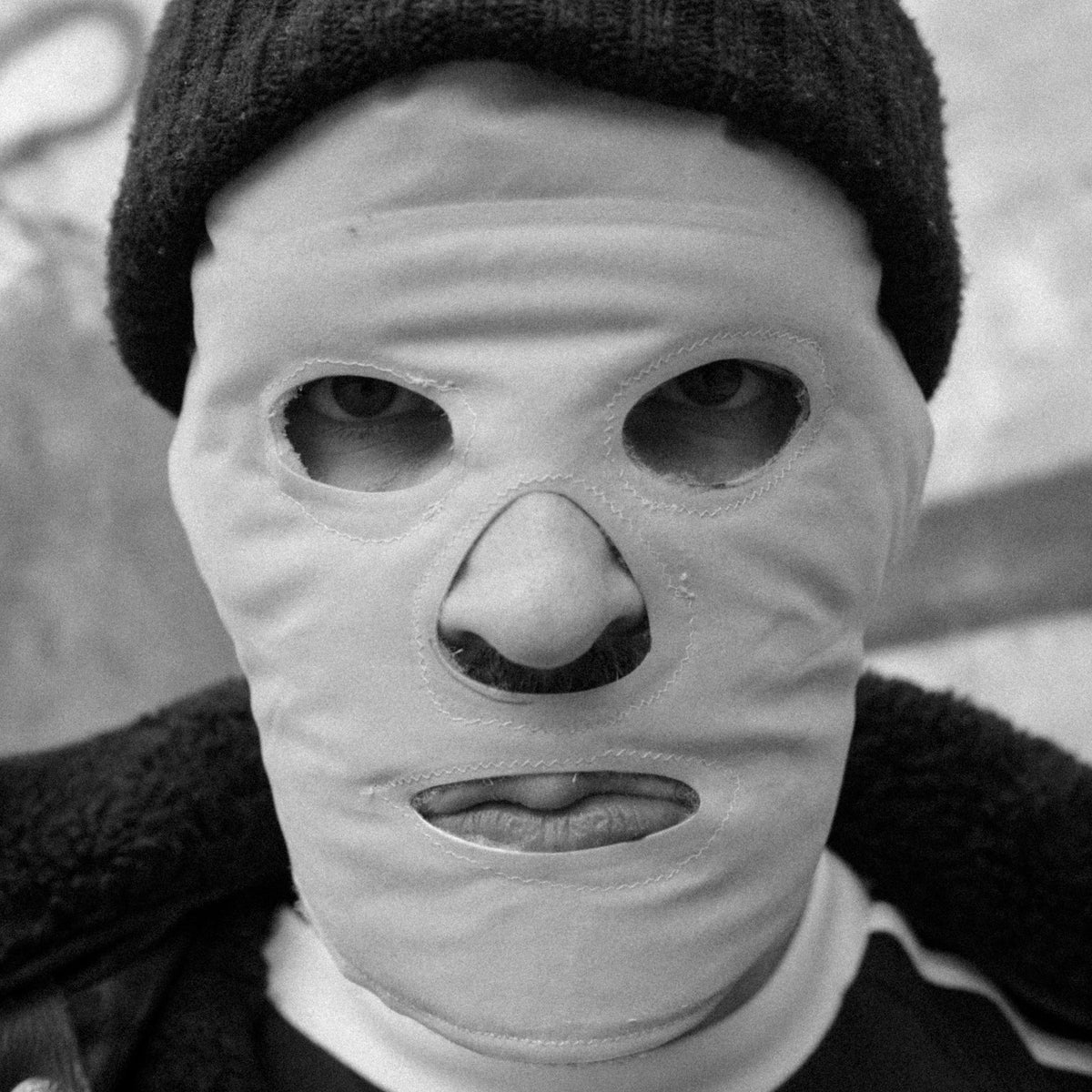 DV2 CD + Maske + Mütze